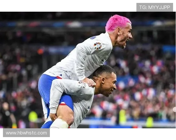 格里兹曼与姆巴佩战术角色对比：不同时代核心定位解析