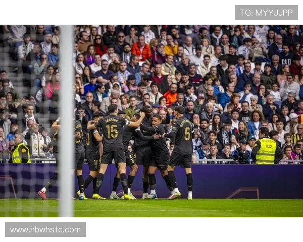 瓦伦西亚:传统豪门地位下滑影响西甲竞争格局,球队表现受制约 瓦伦西亚:传统豪门地位下滑影响西甲竞争格局,球队表现受制约